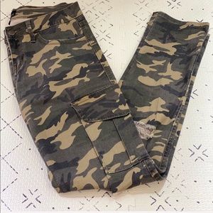 🛍🛍 JEANS: MEDIUM